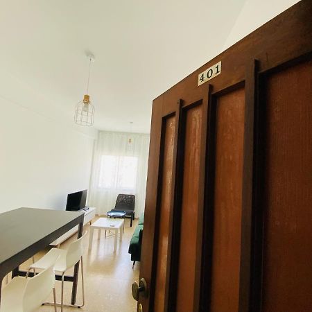 Simple One Bedroom Flat In Engomi Eksteriør bilde