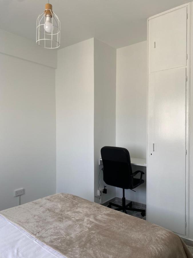 Simple One Bedroom Flat In Engomi Eksteriør bilde